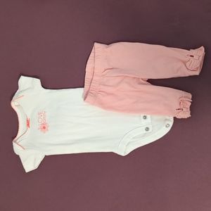 Carter's newborn set